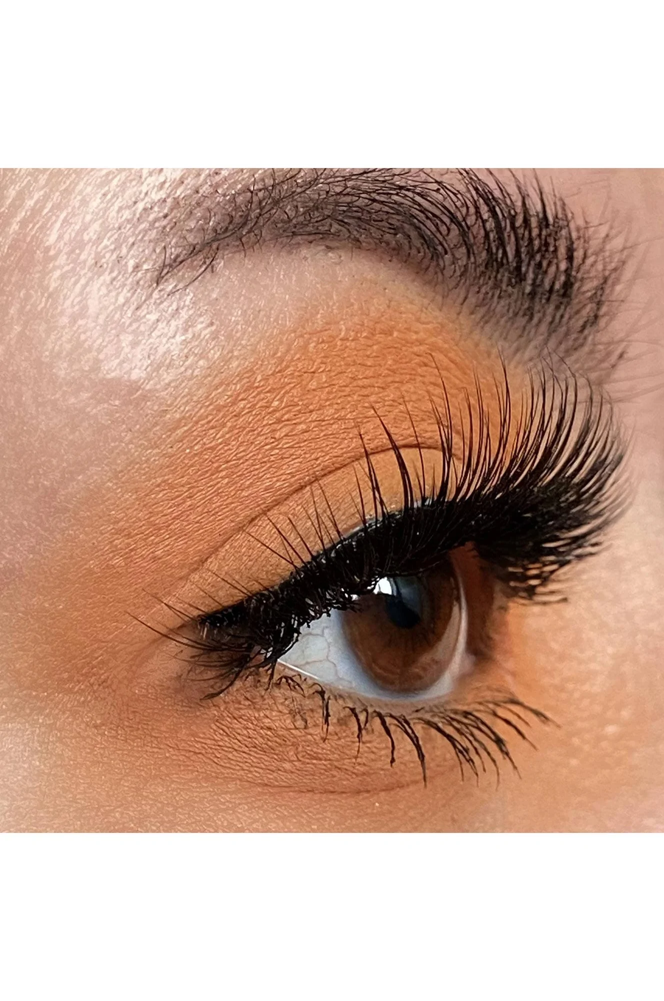 First Contact Eyeshadow - Image 5